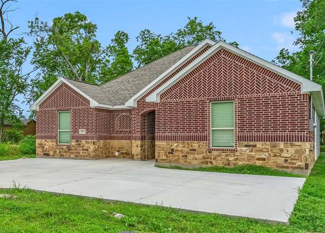 Property at 4713 Plaag St, Houston, TX 77016, 4 beds, 3 baths