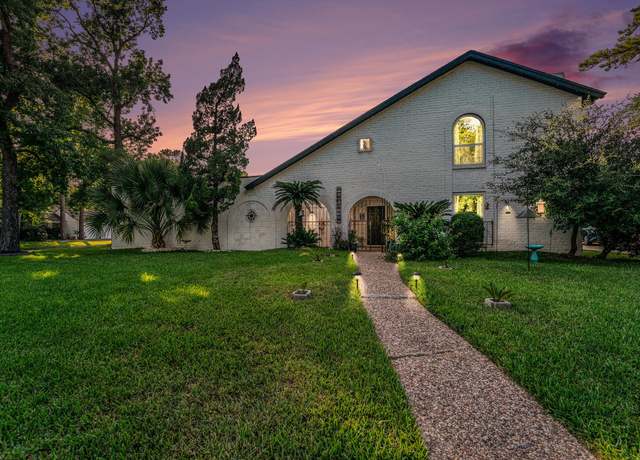 Property at 5814 Theall Rd, Houston, TX 77066, 4 beds, 2.5 baths