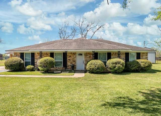 Property at 17205 Adlong School Rd, Crosby, TX 77532, 3 beds, 2.5 baths