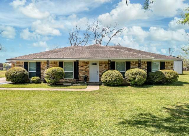 Property at 17205 Adlong School Rd, Crosby, TX 77532, 3 beds, 2.5 baths