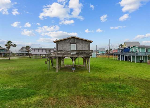 Property at 1218 Middle, Surfside Beach, TX 77541, 2 beds, 1 bath