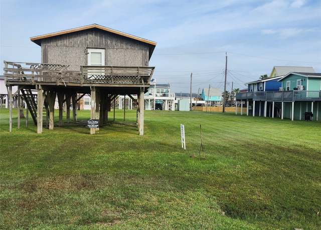 Property at 1218 Middle, Surfside Beach, TX 77541, 2 beds, 1 bath