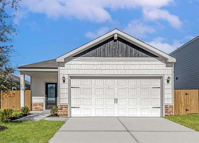 Property at 8102 Sunberry Shadow Dr, Houston, TX 77016, 3 beds, 2 baths