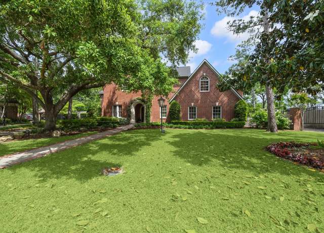 Property at 3 Our Lane Place Pl, Houston, TX 77024, 6 beds, 6.5 baths