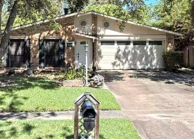 Property at 15714 Munson Ln, Houston, TX 77053, 3 beds, 2 baths