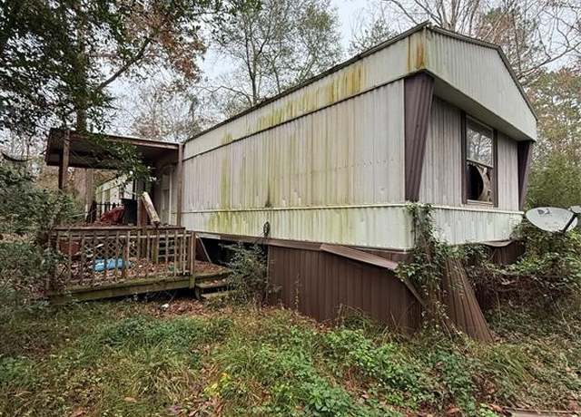 Property at 457 Fagan Dr, Livingston, TX 77351, 3 beds, 1 bath