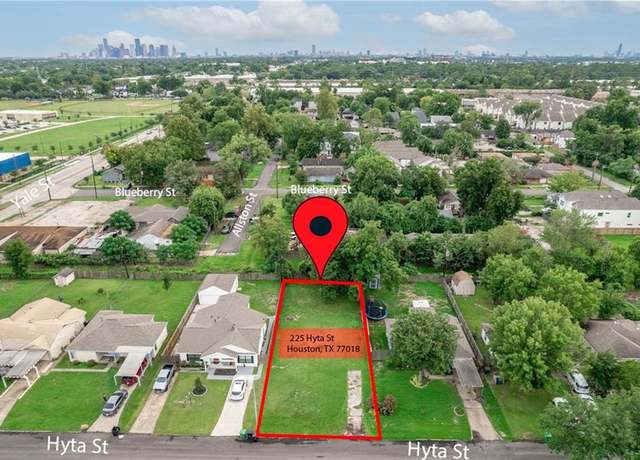 Property at 225 Hyta St, Houston, TX 77018