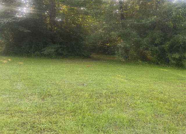 Property at 205 Blue Hill Dr, Willis, TX 77356