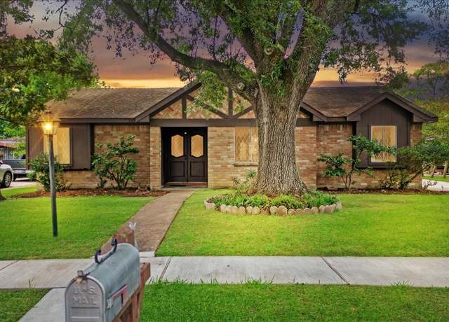 Property at 10518 Sageburrow Dr, Houston, TX 77089, 4 beds, 2 baths