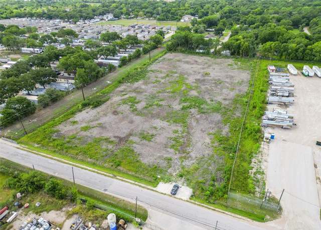 Property at 565 E Anderson Rd, Houston, TX 77047