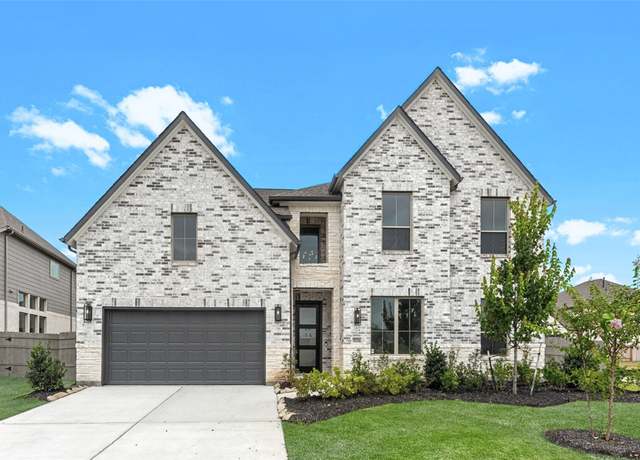Property at 18306 Butterfield Dr, Conroe, TX 77302, 4 beds, 3.5 baths