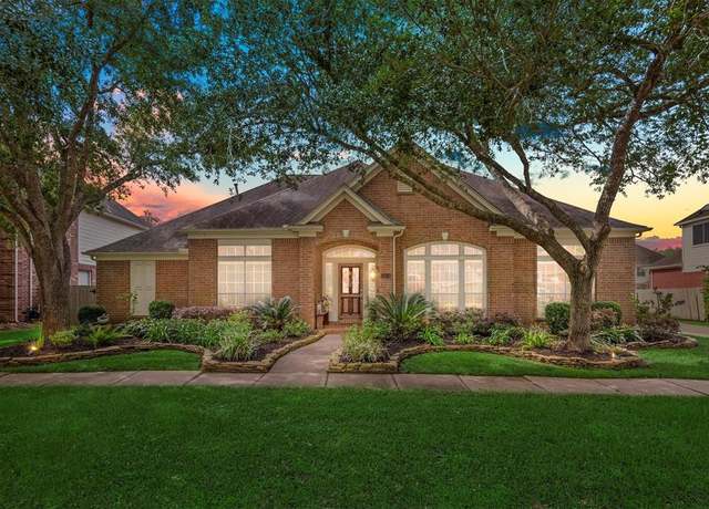 Property at 9614 Oconnor Ln, Missouri City, TX 77459, 4 beds, 3 baths