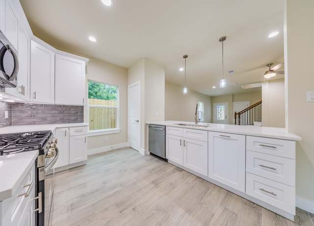 Property at 10512 Exeter St, Houston, TX 77093, 3 beds, 2.5 baths