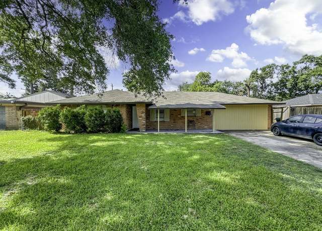 Property at 10167 Brinwood Dr, Houston, TX 77043, 4 beds, 2 baths