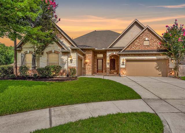 Property at 15818 Tremout Hollow Lane Ln, Houston, TX 77044, 4 beds, 3.5 baths