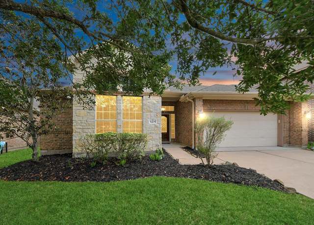 Property at 5409 Tara Oaks Ct, Rosharon, TX 77583, 3 beds, 2.5 baths