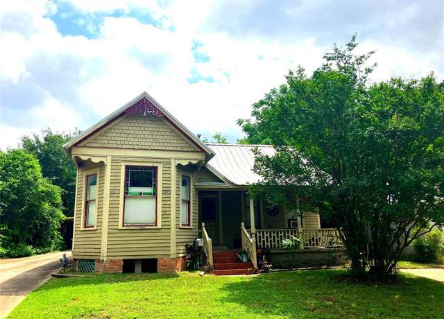Property at 504 Gay Hill St, Brenham, TX 77833, 2 beds, 1 bath