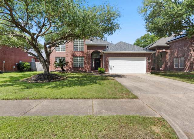 Property at 10039 Briarpark Trail Ln, Houston, TX 77064, 4 beds, 2.5 baths
