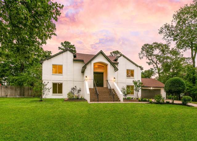 Property at 7 Woods Estates Dr, Conroe, TX 77304, 5 beds, 3.5 baths