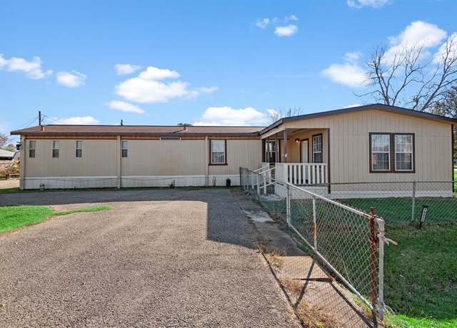 Property at 10422 Ben Venue St, Crosby, TX 77532, 2 beds, 2 baths