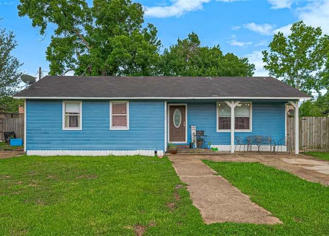 Property at 9326 Montgomery Ln, La Porte, TX 77571, 3 beds, 1 bath