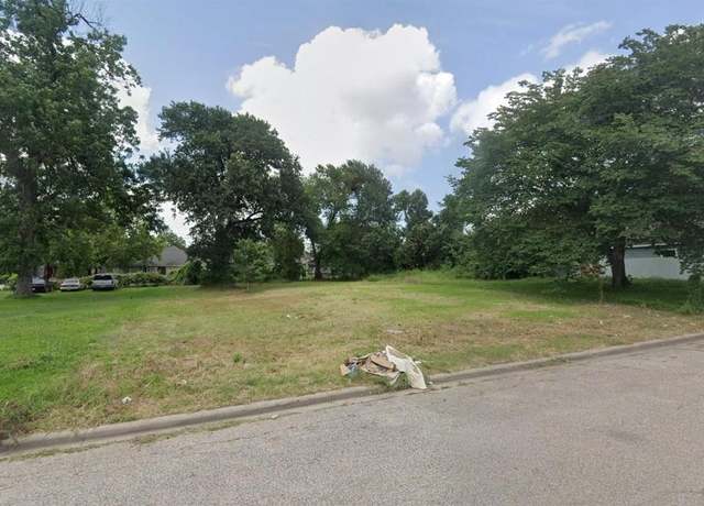 Property at 8019 Avenue B, Houston, TX 77012