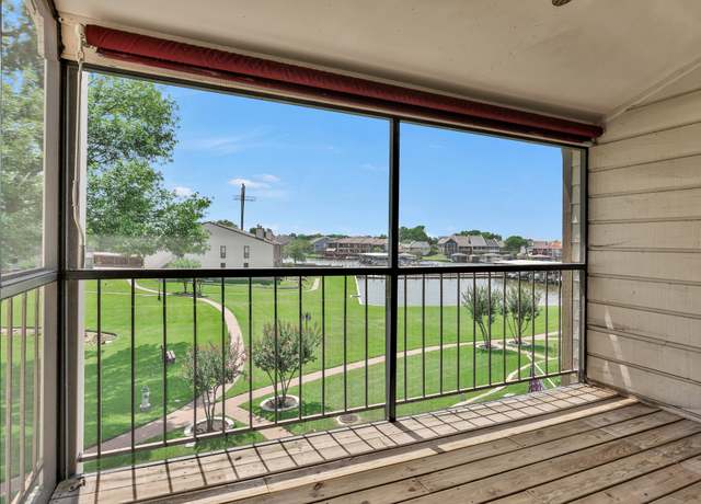 Property at 205 Lakeview Ter Unit 205-G, Conroe, TX 77356, 2 beds, 2 baths