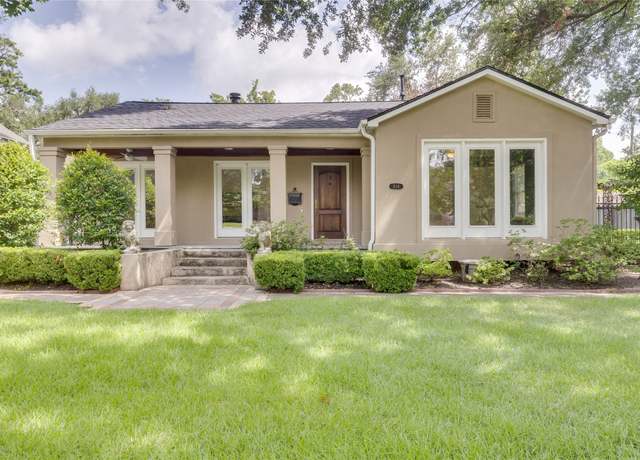 Property at 814 W 41st St, Houston, TX 77018, 3 beds, 3 baths