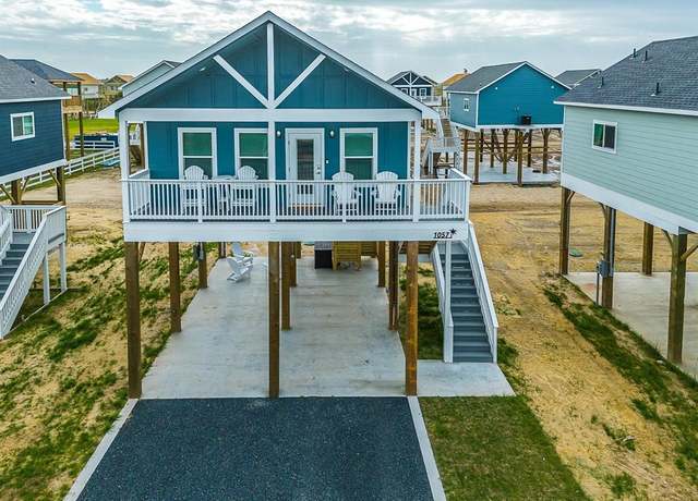 Property at 1057 Johnson Rd, Gilchrist, TX 77617, 2 beds, 2 baths