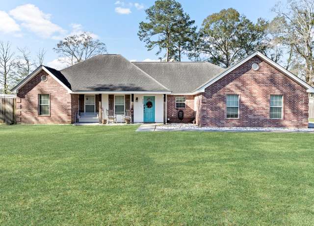 Property at 205 County Road 733, Buna, TX 77612, 3 beds, 2 baths