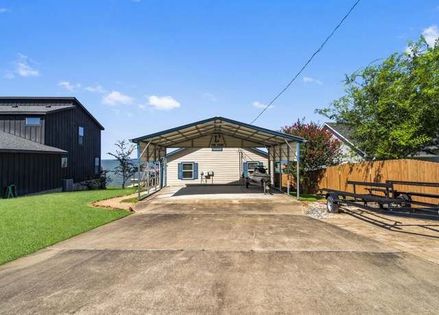 Property at 536 W Cattle Dr, Onalaska, TX 77360, 3 beds, 2 baths