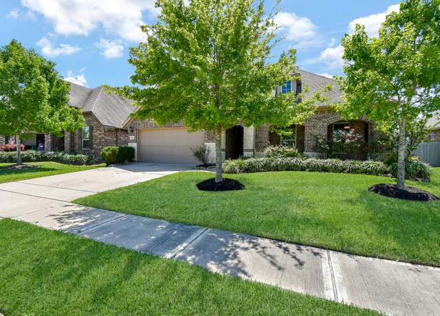 Property at 24327 Majestic Crown Ct, Katy, TX 77493, 4 beds, 2 baths