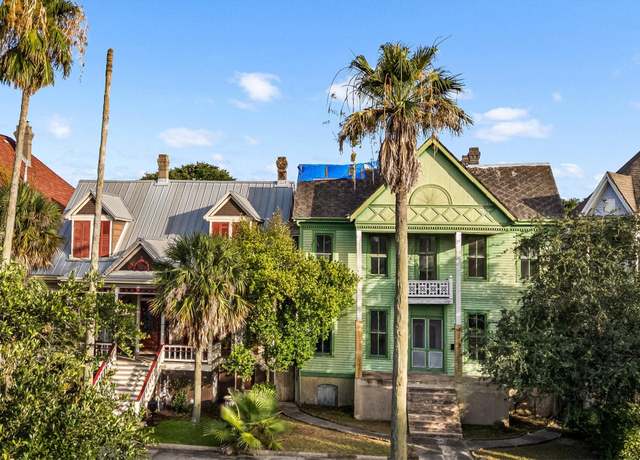 Property at 1815 Broadway St, Galveston, TX 77550, 5 beds, 2 baths
