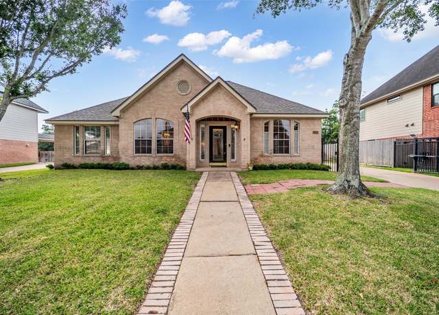 Property at 22915 Heathercroft Dr, Katy, TX 77450, 4 beds, 2 baths