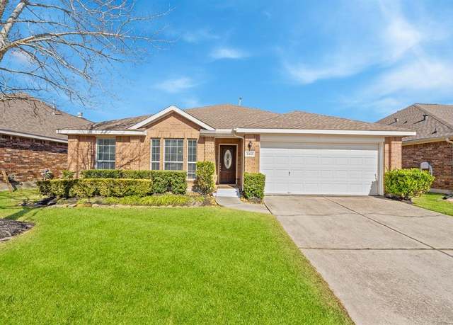 Property at 2442 Floral Ridge Dr, Spring, TX 77388, 3 beds, 2 baths