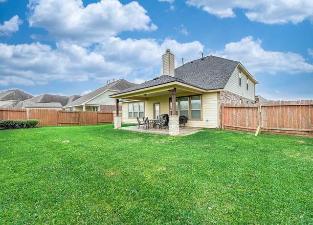 Property at 3901 Penny Ln, Deer Park, TX 77536, 4 beds, 2.5 baths