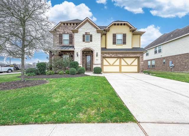 Property at 3901 Penny Ln, Deer Park, TX 77536, 4 beds, 2.5 baths