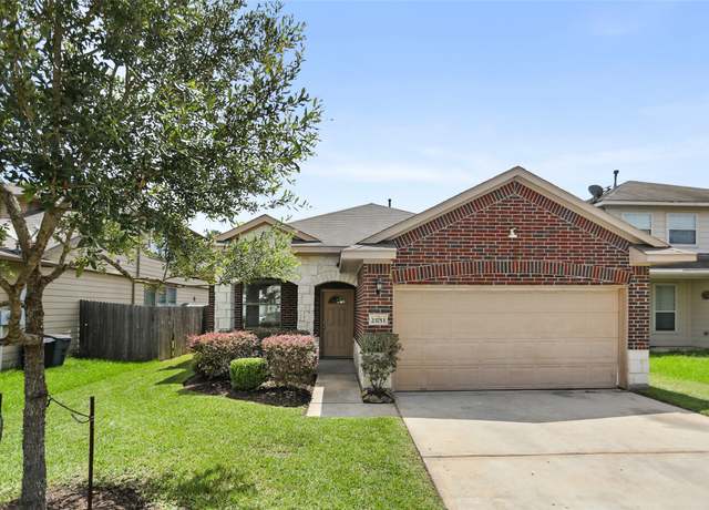 Property at 23753 Briar Tree Dr, Porter, TX 77365, 3 beds, 2 baths