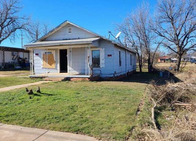 Property at 503 N Electra St, Electra, TX 76360, 3 beds, 1 bath
