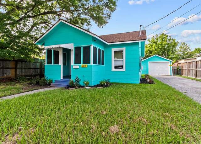Property at 706 E Hunnicutt St, Baytown, TX 77520, 2 beds, 1 bath