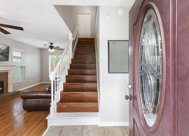 Property at 6827 Hollow Hearth Dr, Houston, TX 77084, 3 beds, 2.5 baths