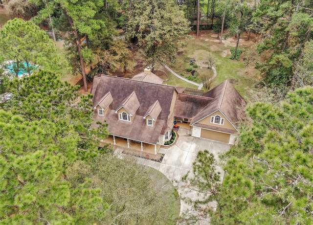 Property at 14 Wind River Dr, Conroe, TX 77384, 3 beds, 3.5 baths