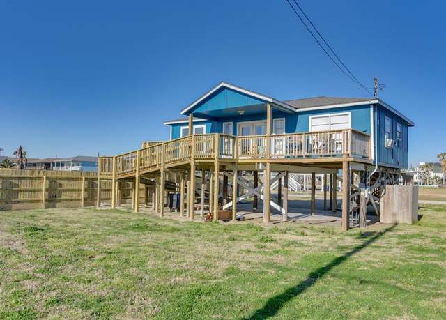 Property at 415 Seashell Dr, Surfside Beach, TX 77541, 2 beds, 2 baths