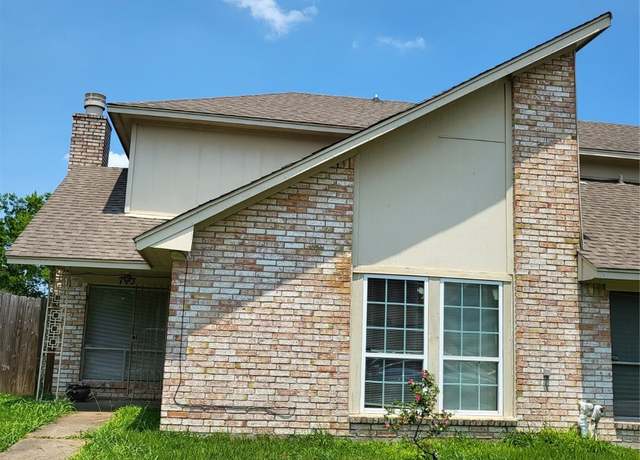 Property at 713 Carol Lynn Dr, Missouri City, TX 77489, 2 beds, 2 baths