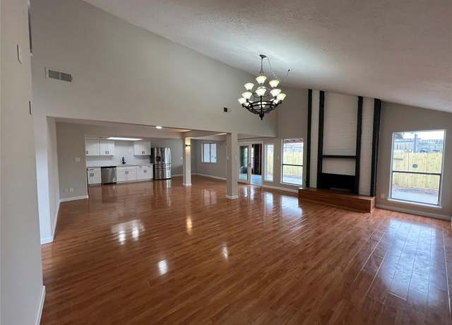 Property at 10719 Bellfair Dr, Houston, TX 77072, 3 beds, 2.5 baths