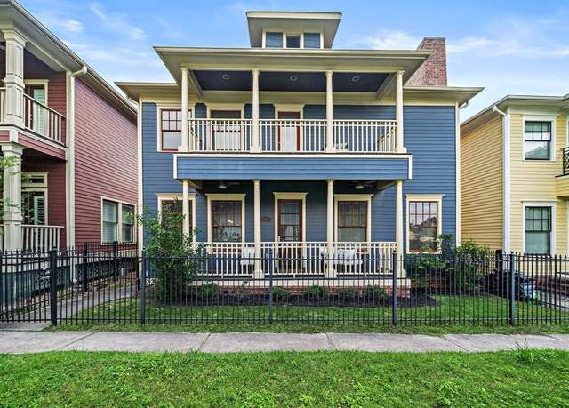 Property at 1307 W 25th St Unit B, Houston, TX 77008, 3 beds, 2.5 baths