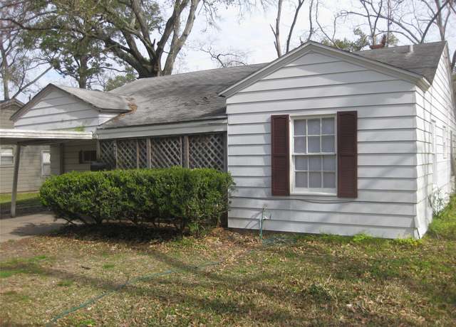 Property at 4807 Eppes St, Houston, TX 77021, 3 beds, 2 baths