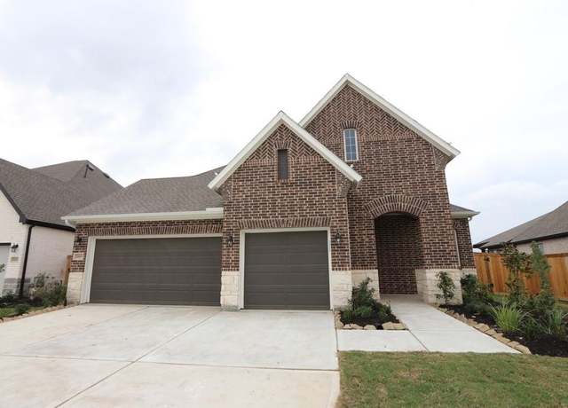 Property at 21815 Oakwood Dr, Waller, TX 77484, 3 beds, 2 baths