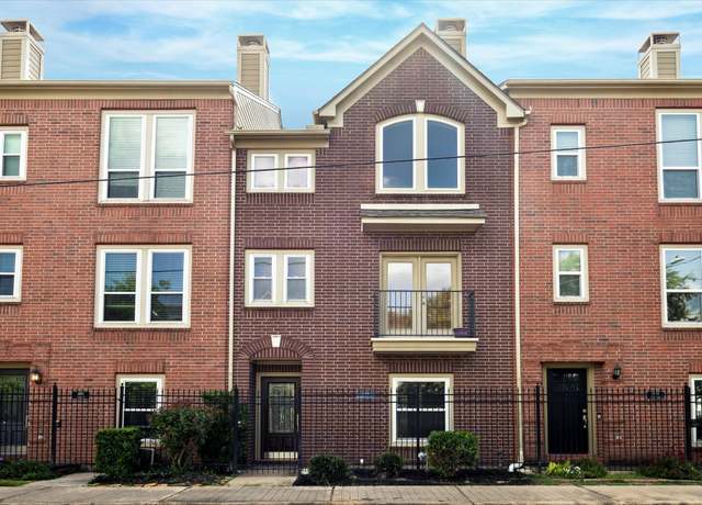 Property at 1606 Sutton St, Houston, TX 77006, 2 beds, 2 baths