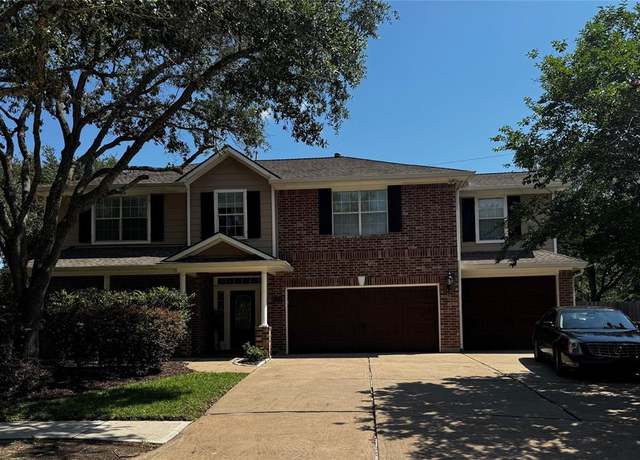 Property at 5707 Pioneer Ridge Ct, Sugar Land, TX 77479, 4 beds, 3.5 baths